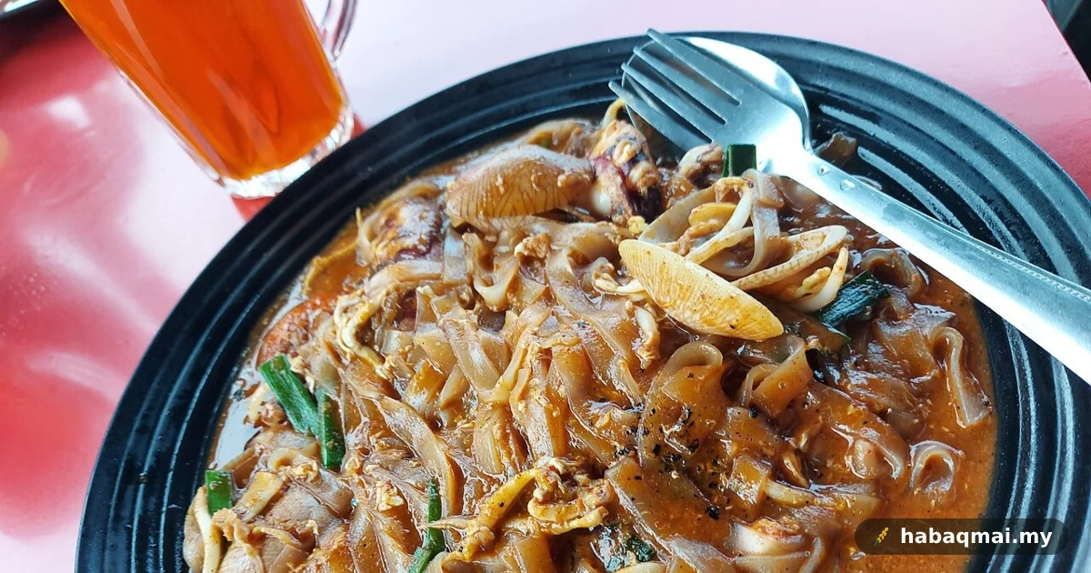 Char Kuey Teow: Bila Lemak Khinzir Jadi Ghahsia Wok Hei