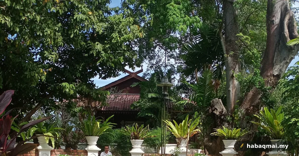 Mahsuri Dan Puteri Dou E - Tiga Sumpah, Warna Putih Sama