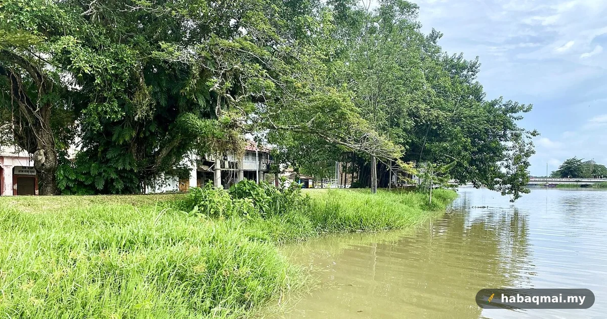 Pekan Melayu Pekan Cina - Kedai Lama Alor Setar Yang Tegak