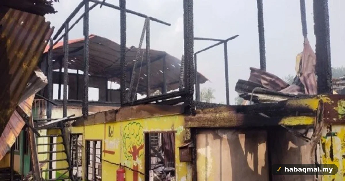 PASTI Gajah Mati Pendang Terbakar, Semua Selamat