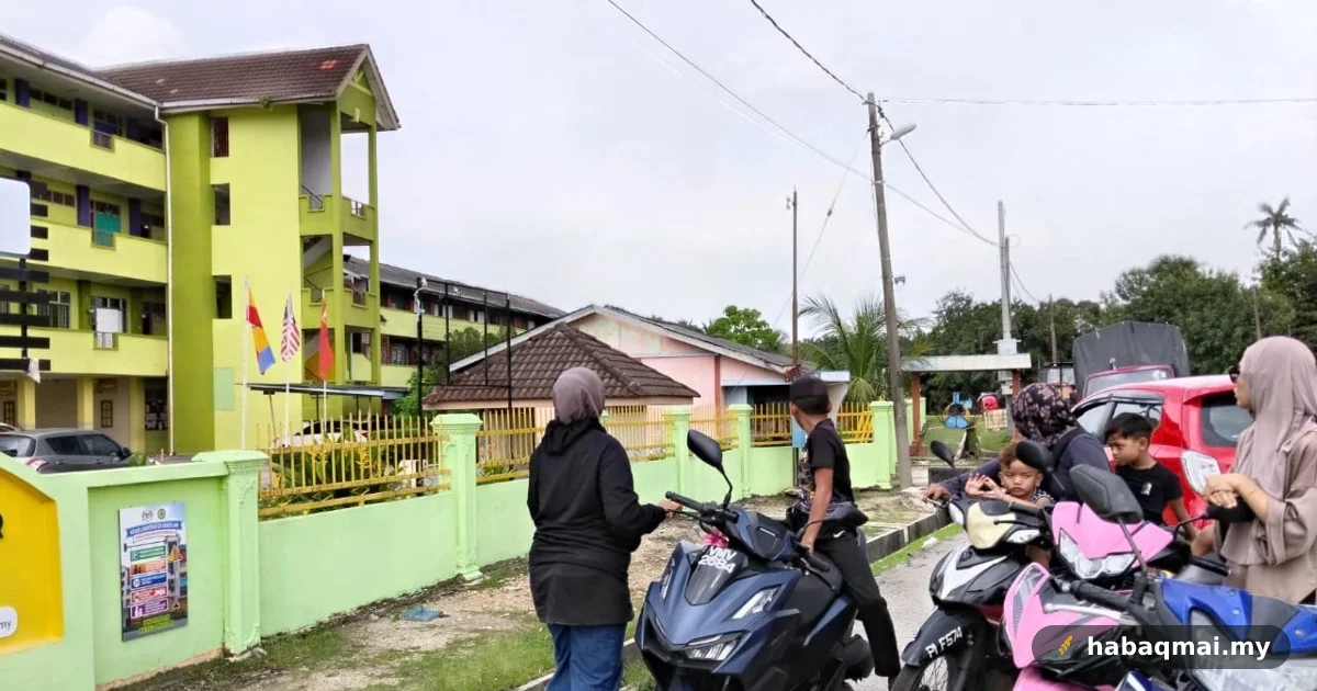 Murid kata hilang ikut lelaki, rupanya sorok dalam tandas